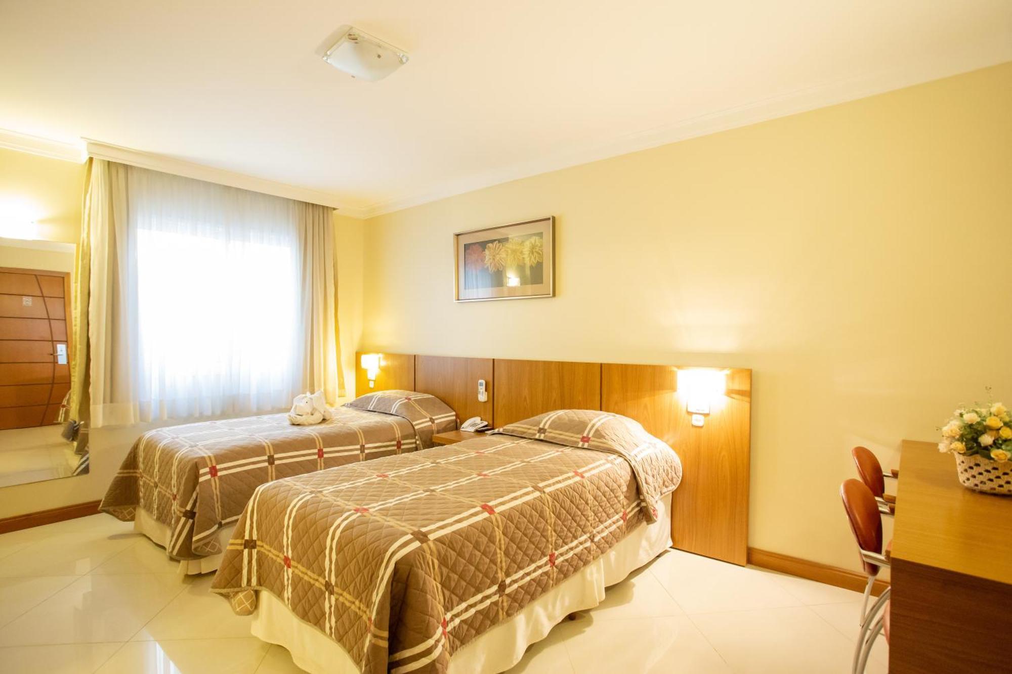 Barbur Center Hotel Ponta Grossa  Exterior photo